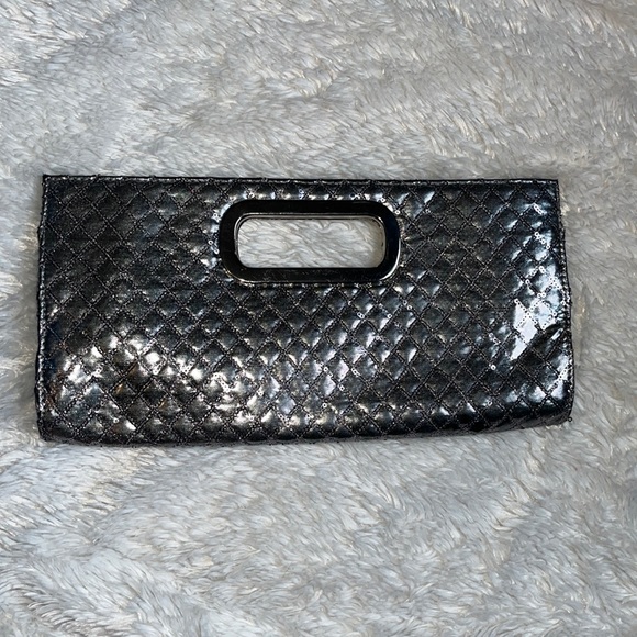 Vintage Handbags - Vintage Silver Sequin Clutch